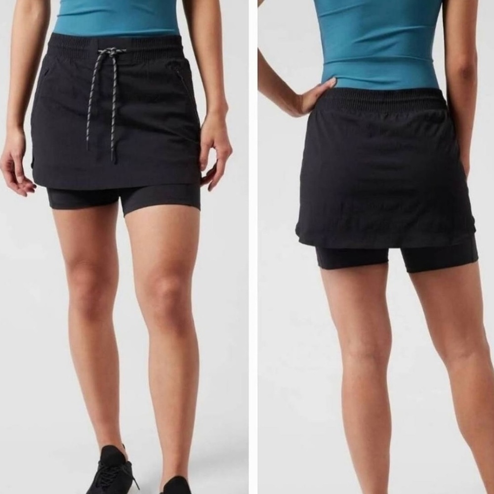 Athleta Trekkie Athleisure Skort